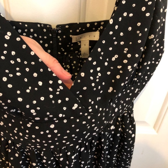 Leith v neck peplum spaghetti strap top - Picture 6 of 11